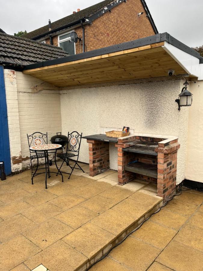 The Dog House Daire Birkenhead Dış mekan fotoğraf